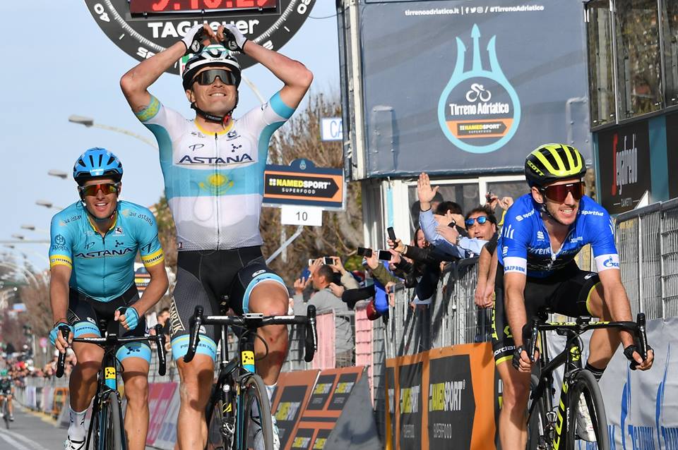Alexey Lutsenko vince la quarta tappa della Tirreno-Adriatico (foto LaPresse)