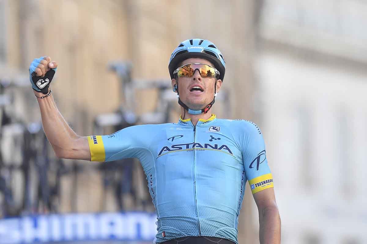 Jakob Fuglsang vince la quinta tappa della Tirreno-Adriatico 2019 (foto LaPresse)