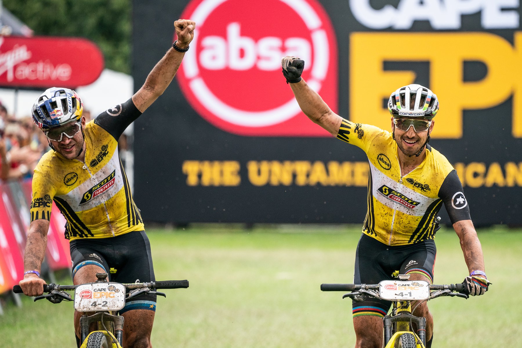 Nino Schurter e Lars Foster vincono anche la prima tappa della Cape Epic 2019 (foto Greg Beadle/Cape Epic)