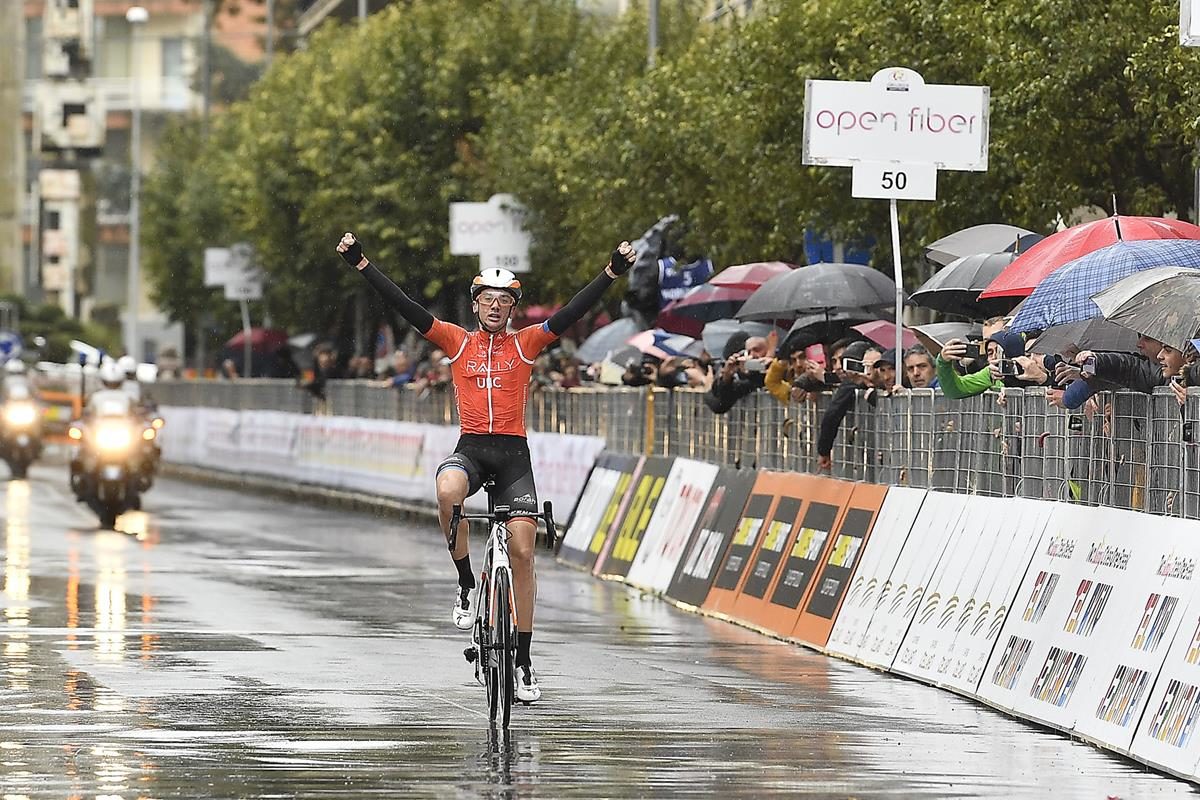Brandon McNulty vince a Ragusa la terza tappa del Giro di Sicilia