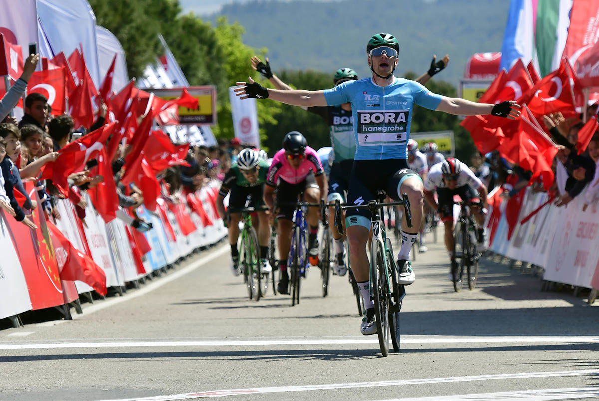 Sam Bennett vince anche la seconda tappa del Presidential Tour of Turkey 2019