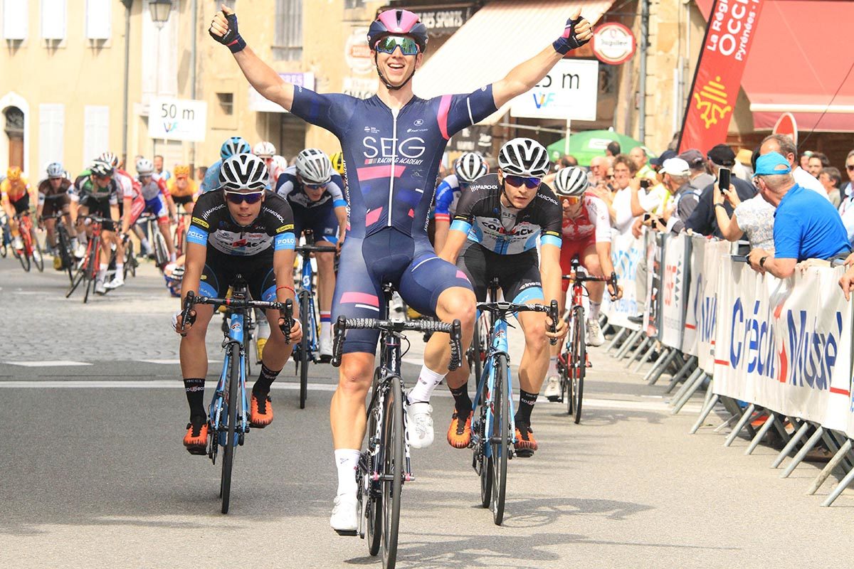 Kaden Groves vince la prima tappa della Ronde de l'Isard (foto Rodella)