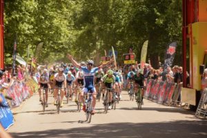 Niccolò Bonifazio vince la prima tappa della Vuelta a Madrid 2019