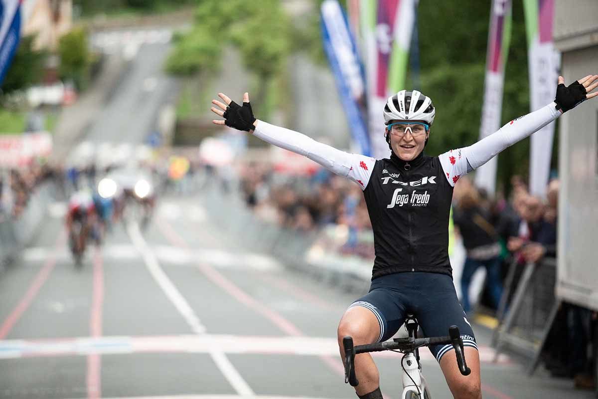 Elisa Longo Borghini vince l'ultima tappa della Emakumeen Bira 2019 (foto Velofocus)