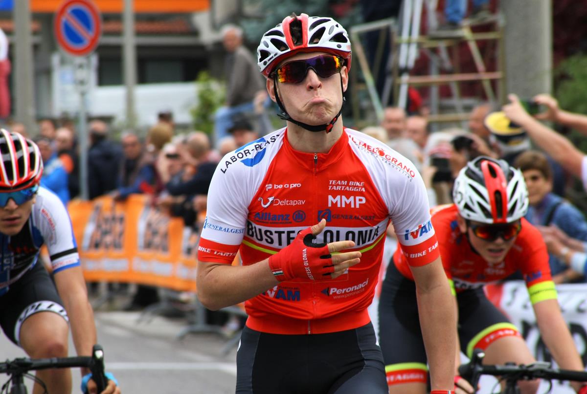 Manuel Oioli vince a Cogliate (foto Berry)