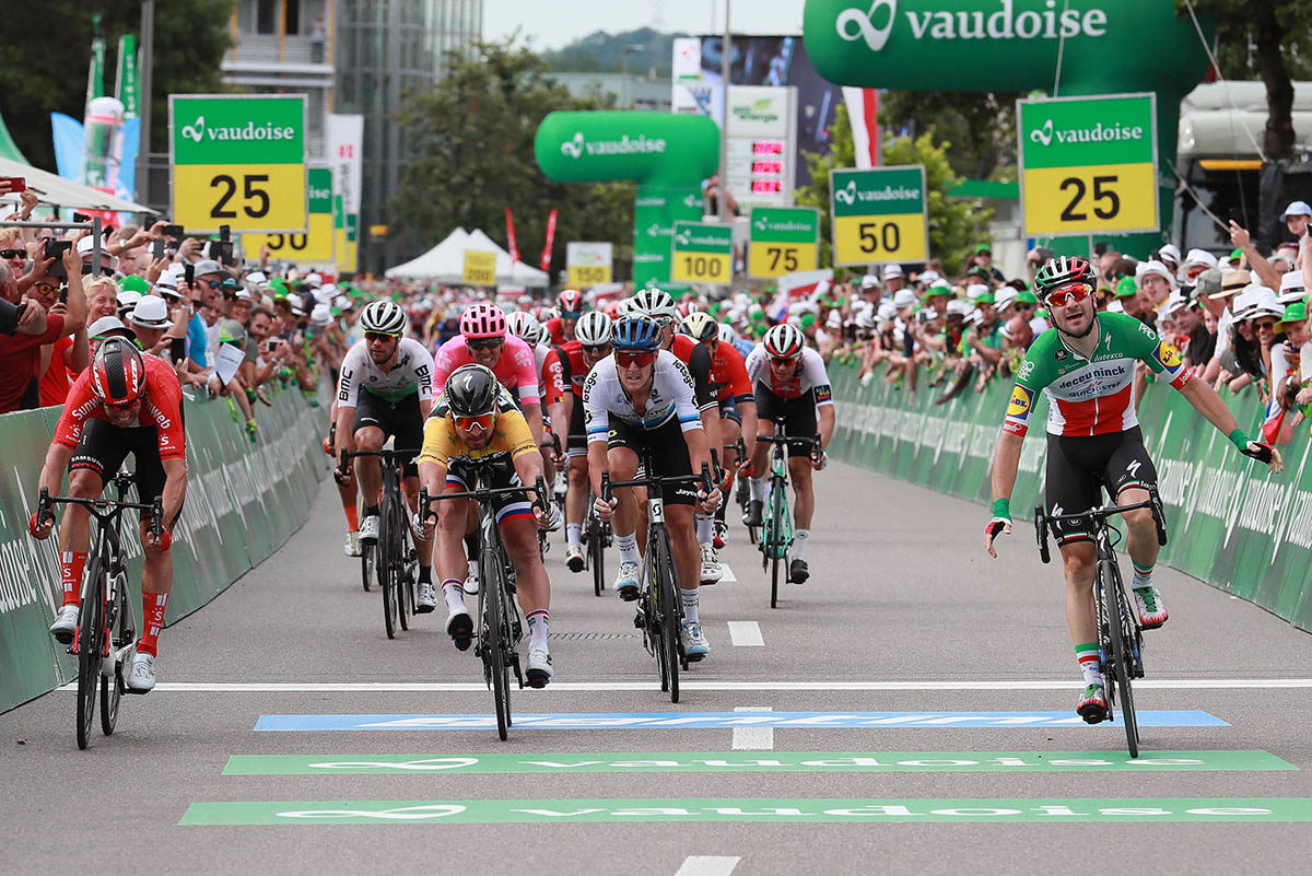Elia Viviani vince la quarta tappa del Tour de Suisse (foto Getty Images)