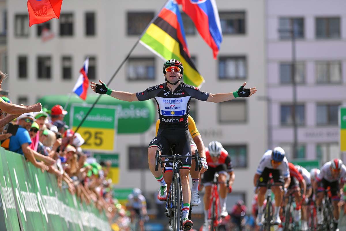 Elia Viviani vince la quinta tappa del Tour de Suisse (foto Getty Images)