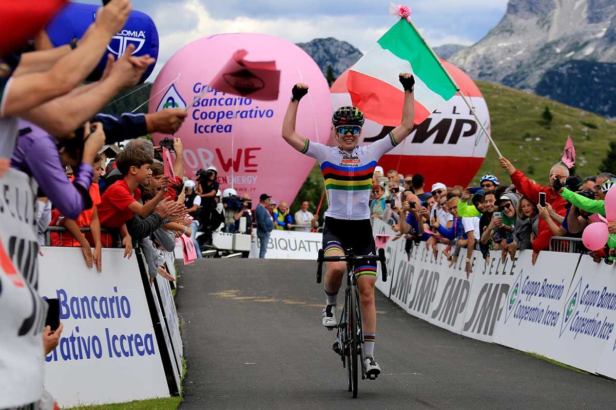 Anna Van der Breggen vince la nona tappa del Giro Rosa 2019 (foto F. Ossola)