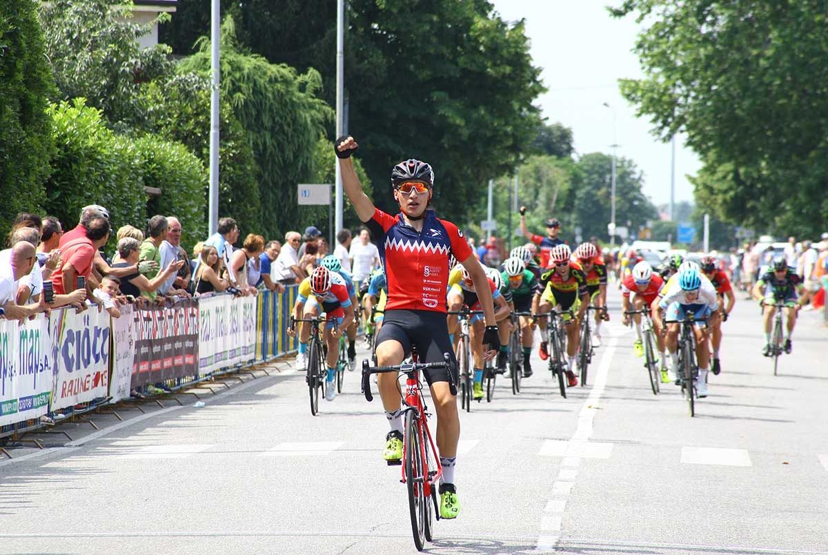 Simone Stocco vince il Gp MAP di Osio Sotto (foto Berry)