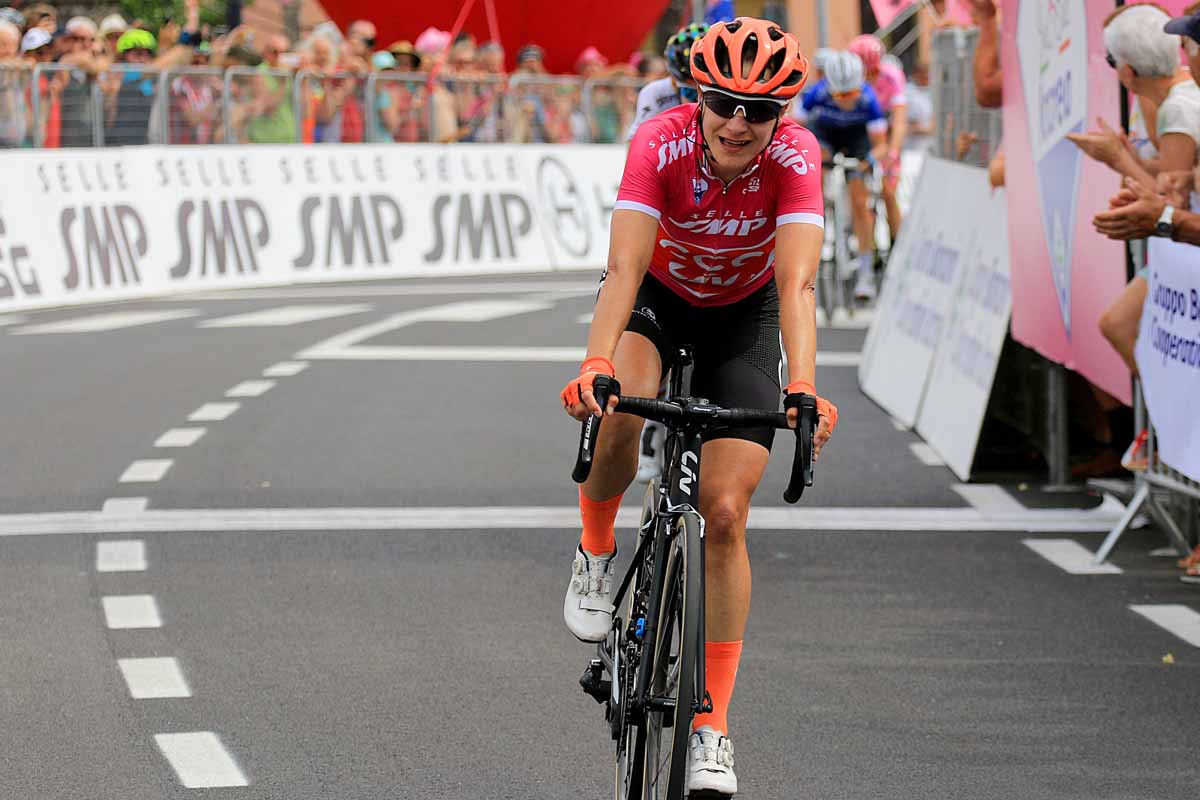 Marianne Vos vince la settima tappa del Giro Rosa (foto F. Ossola)