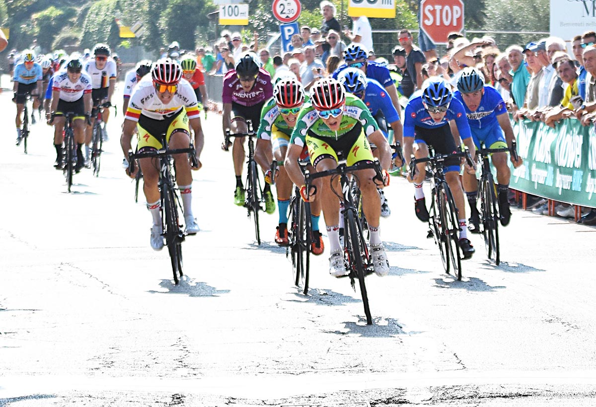 Francesco Calì vince la prima semitappa della seconda tappa del Giro della Lunigiana 2019 (foto Rodella)