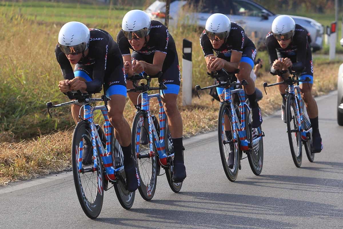 Il Team Colpack in azione al Campionato Italiano Cronosquadre Under 23 (foto Fabiano Ghilardi)