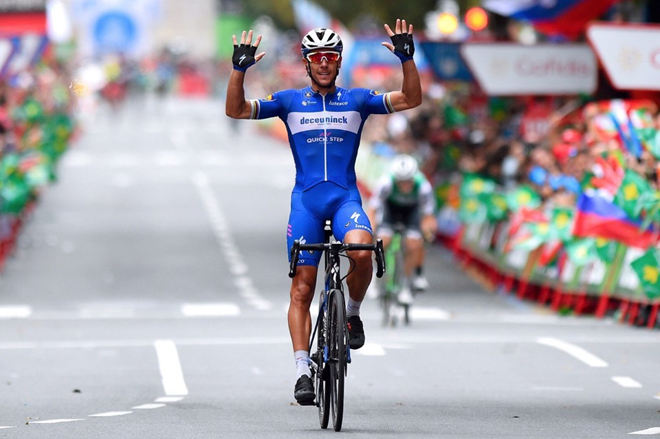 Philippe Gilbert vince la dodicesima tappa della Vuelta a Espana (foto Unipublic / Photogomez Sport)