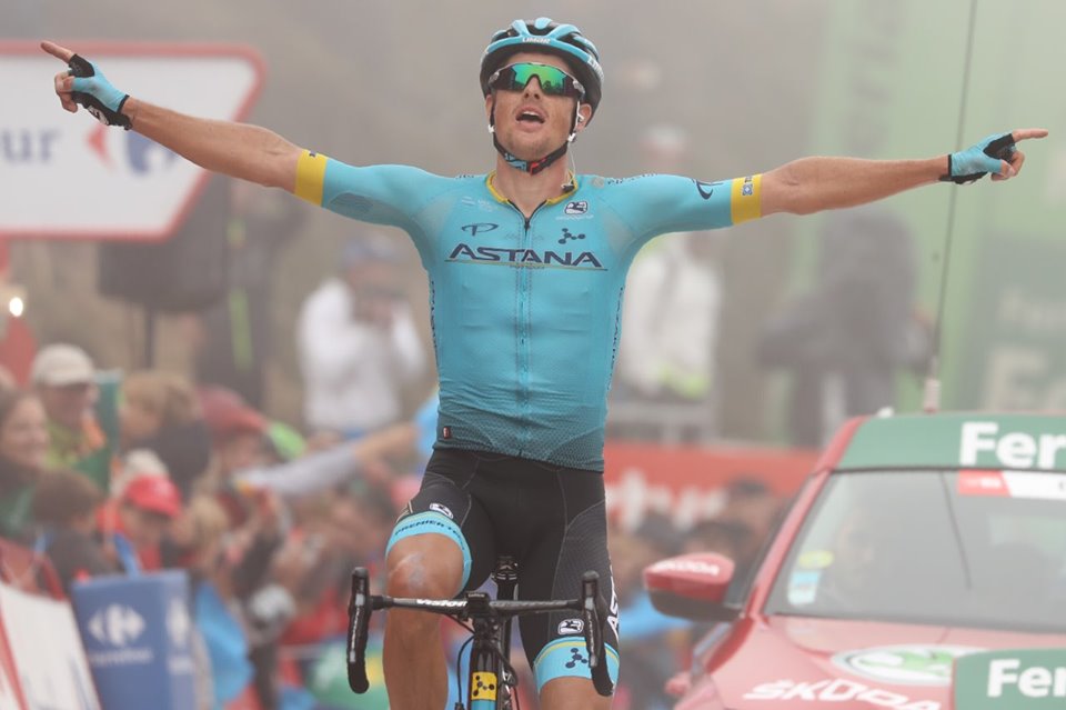 Jakob Fuglsang vince la sedicesima tappa della Vuelta a Espana 2019 (foto foto Unipublic - Photogomez Sport)