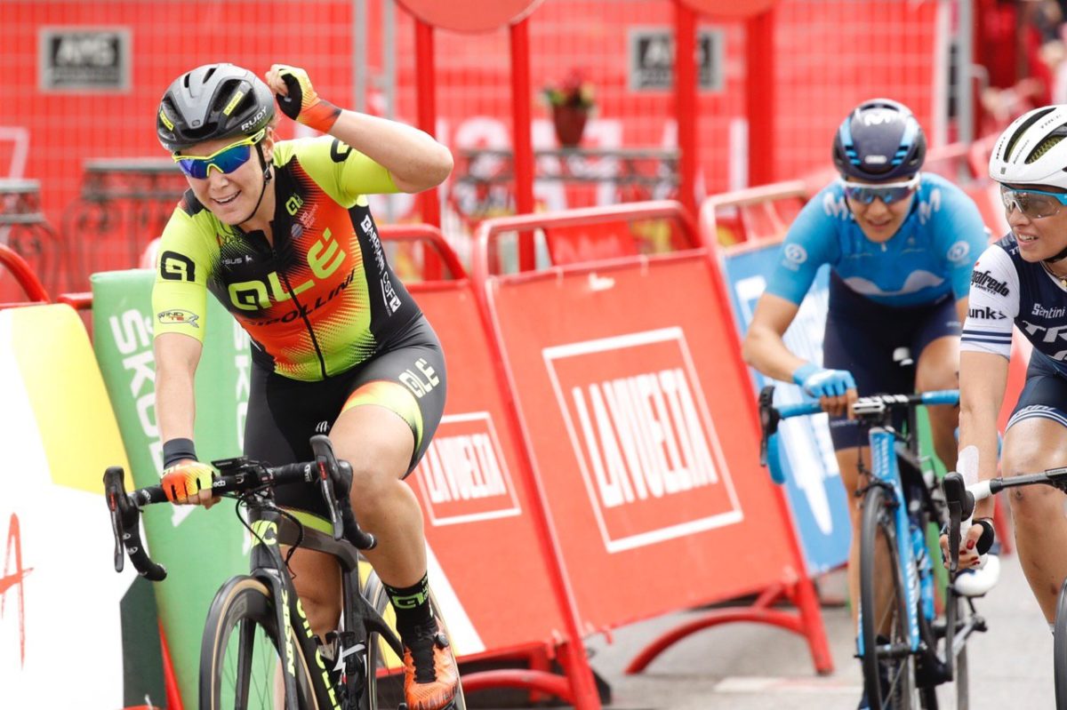 Chloe Hosking vince la seconda tappa della Ceratizit Madrid Challenge by La Vuelta (foto Unipublic / Photogomez Sport)