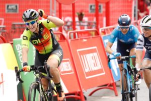 Chloe Hosking vince la seconda tappa della Ceratizit Madrid Challenge by La Vuelta (foto Unipublic / Photogomez Sport)