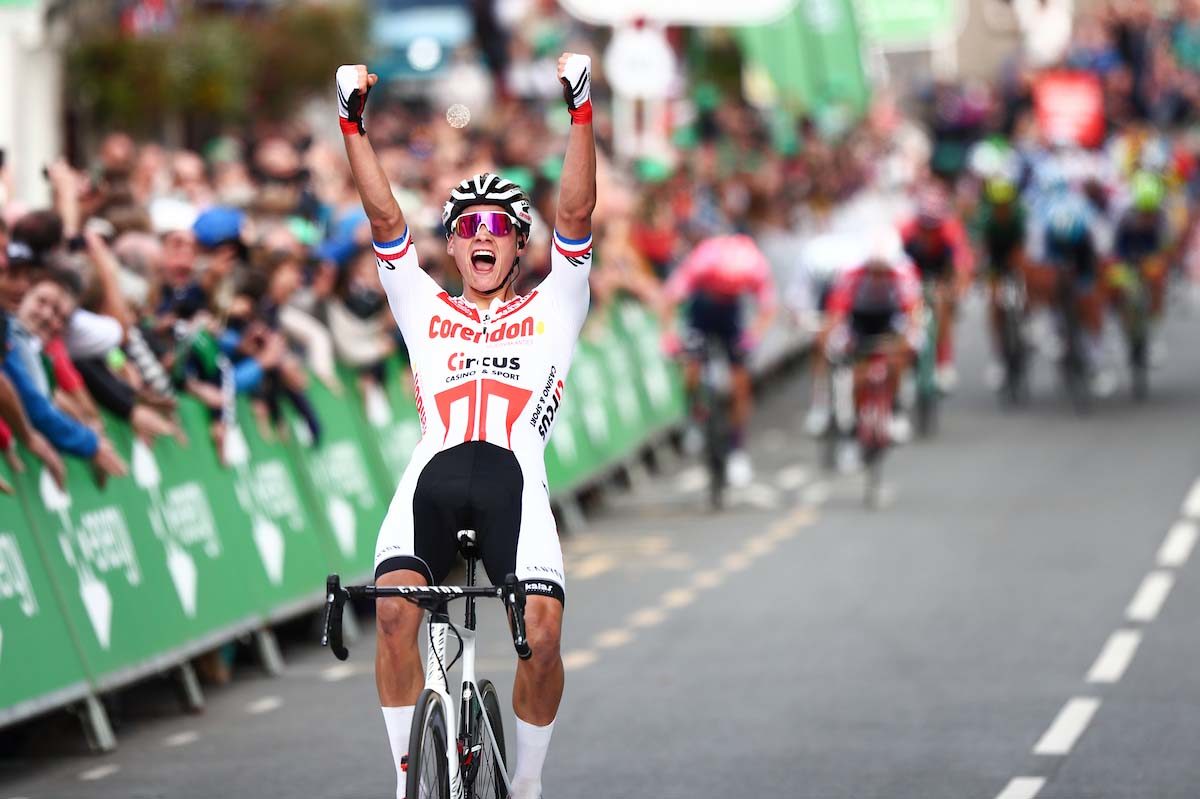 Mathieu van der Poel vince la quarta tappa dell'OVO Energy Tour of Britain (foto SWpix)