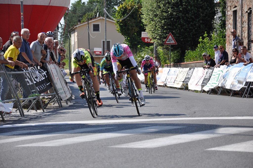 Chloe Hosking vince la prima tappa del Giro della Toscana Femminile