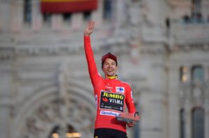 Primoz Roglic vince La Vuelta 2019 (foto Unipublic - Photogomez Sport)