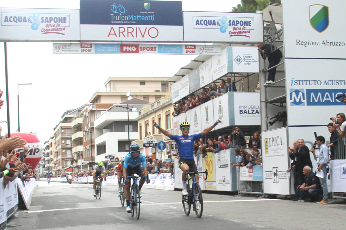 Matteo Trentin vince il Trofeo Matteotti 2019
