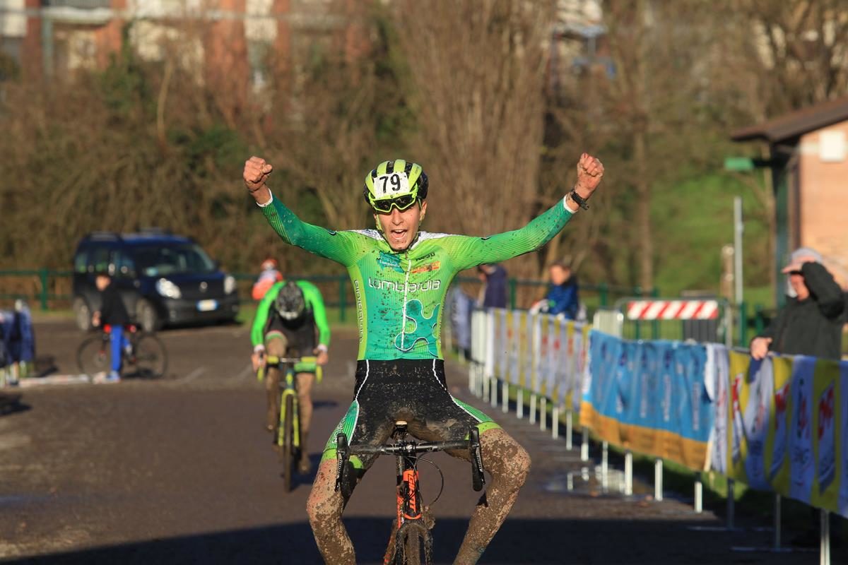 Davide Donati vince a Cremona (foto Fabiano Ghilardi)