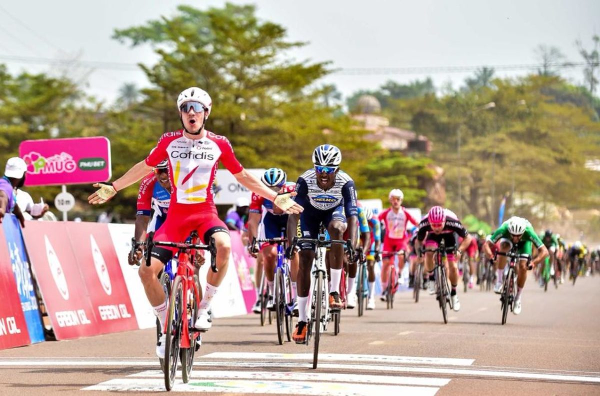 Attilio Viviani vince la prima tappa di La Tropicale Amissa Bongo 2020