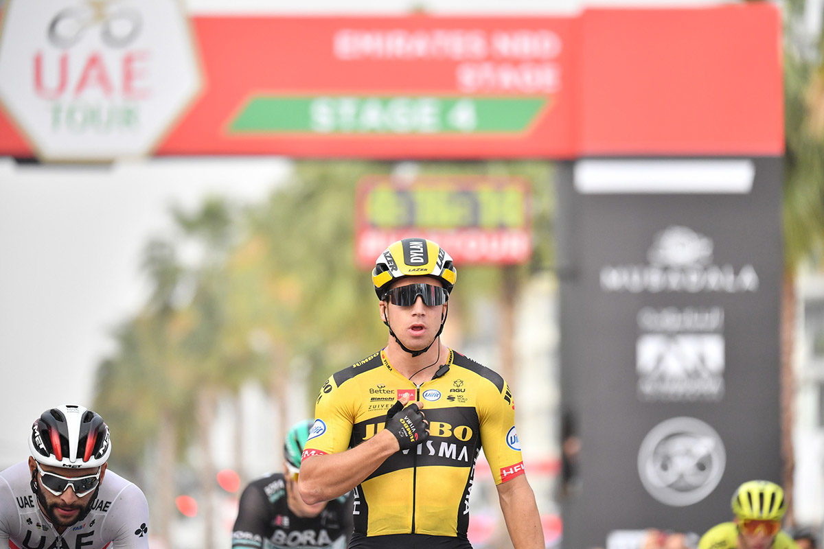 Dylan Gronewegen vince la quarta tappa dell'UAE Tour 2020 (foto LaPresse)