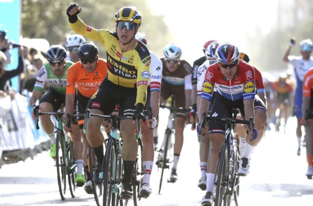Dylan Groenewegen vince la prima tappa della Volta a la Comunitat Valenciana 2020