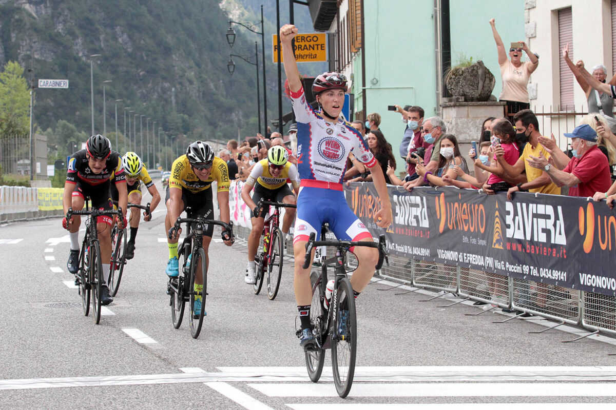 Christian Danilo Pase vince la seconda tappa del Giro del Friuli Juniores 2020 (foto Bolgan)