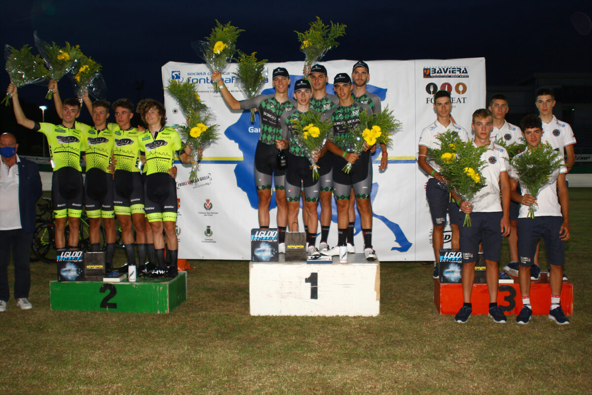 Il podio della prima tappa (cronosquadre) del Giro del Friuli Juniores 2020 (foto Bolgan)