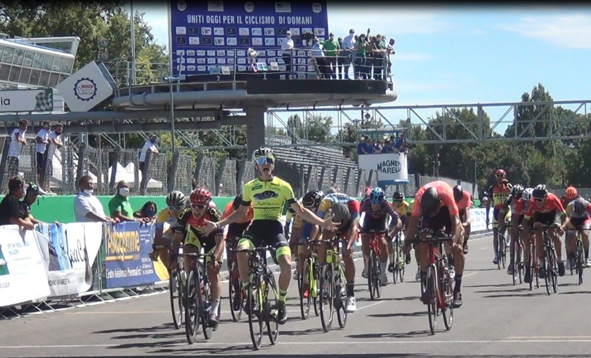 Samuel Quaranta vince la gara Juniores all'Autodromo di Monza