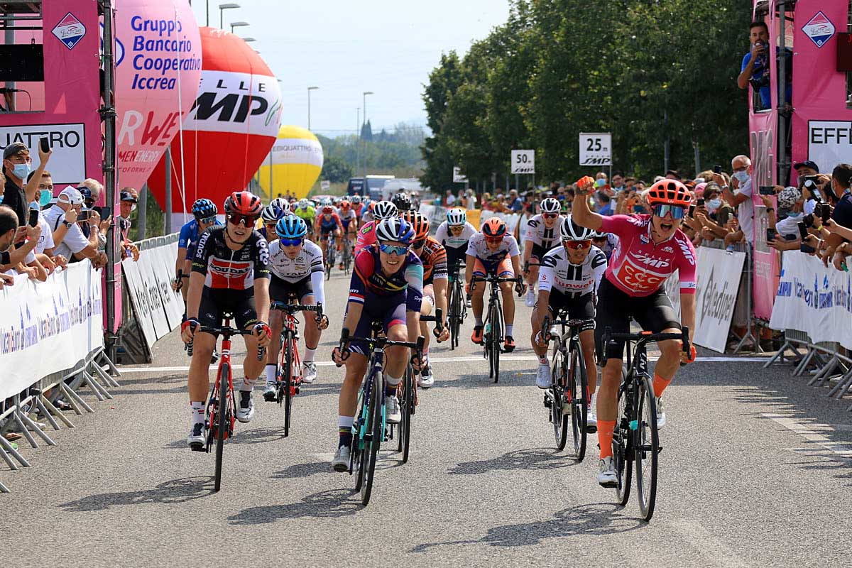 Marianne Vos vince la sesta tappa del Giro Rosa (foto F. Ossola)