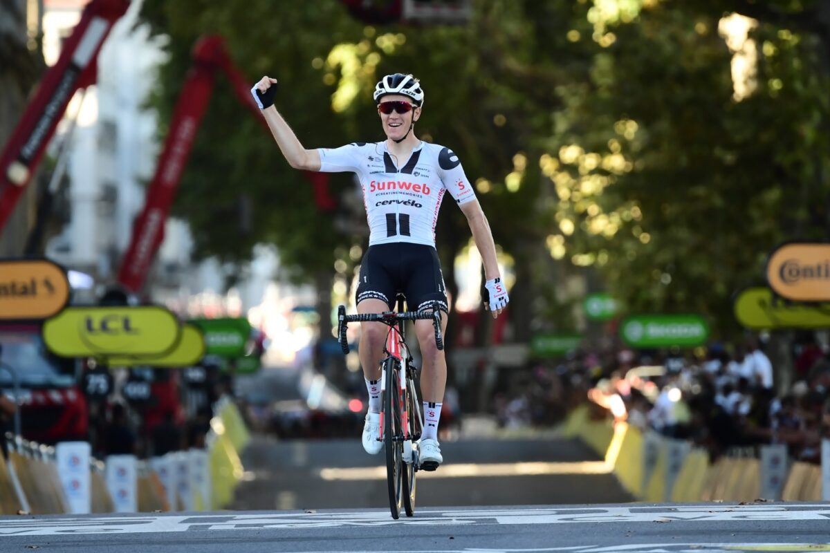 Søren Kragh Andersen vince la 14/a tappa del Tour de France 2020 (foto A.S.O. / Alex Broadway)