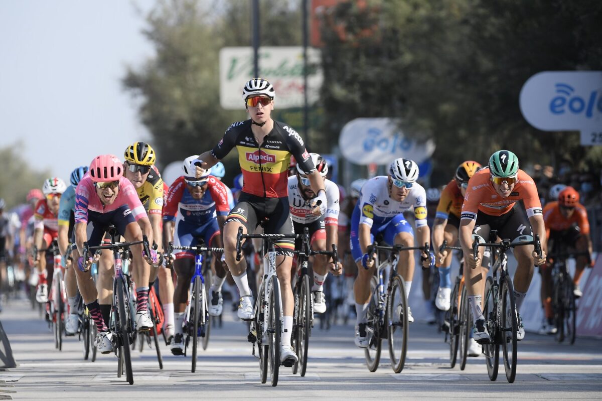 Tim Merlier vince la sesta tappa della Tirreno-Adriatico 2020 (foto La Presse)