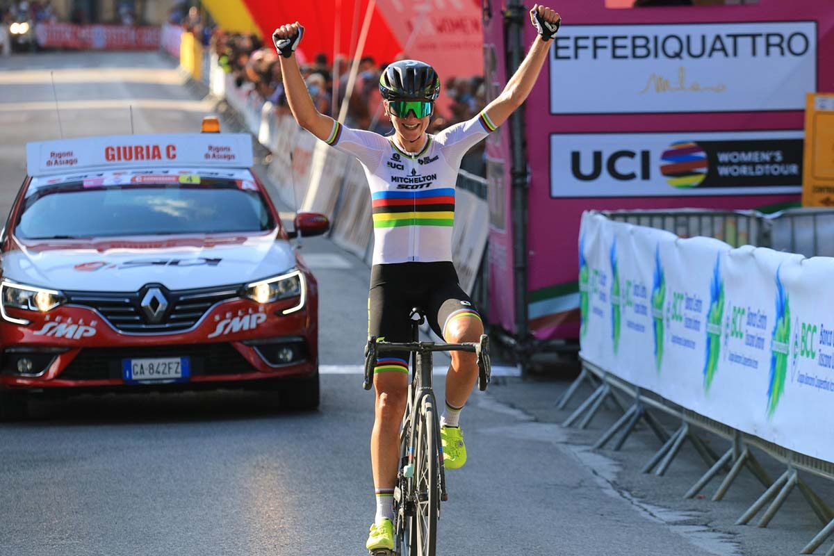 Annemiek Van Vleuten vince la seconda tappa del Giro Rosa 2020 (foto F. Ossola)
