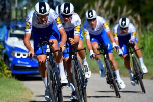 La Deceuninck - Quick-Step vince la cronosquadre della Settimana Internazionale Coppi e Bartali 2020 (foto BettiniPhoto)