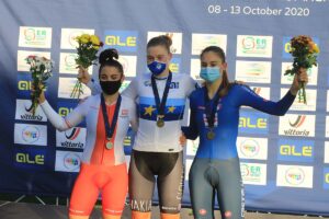 Il podio dell'Europeo Scratch Juniores 2020 (foto Fabiano Ghilardi)