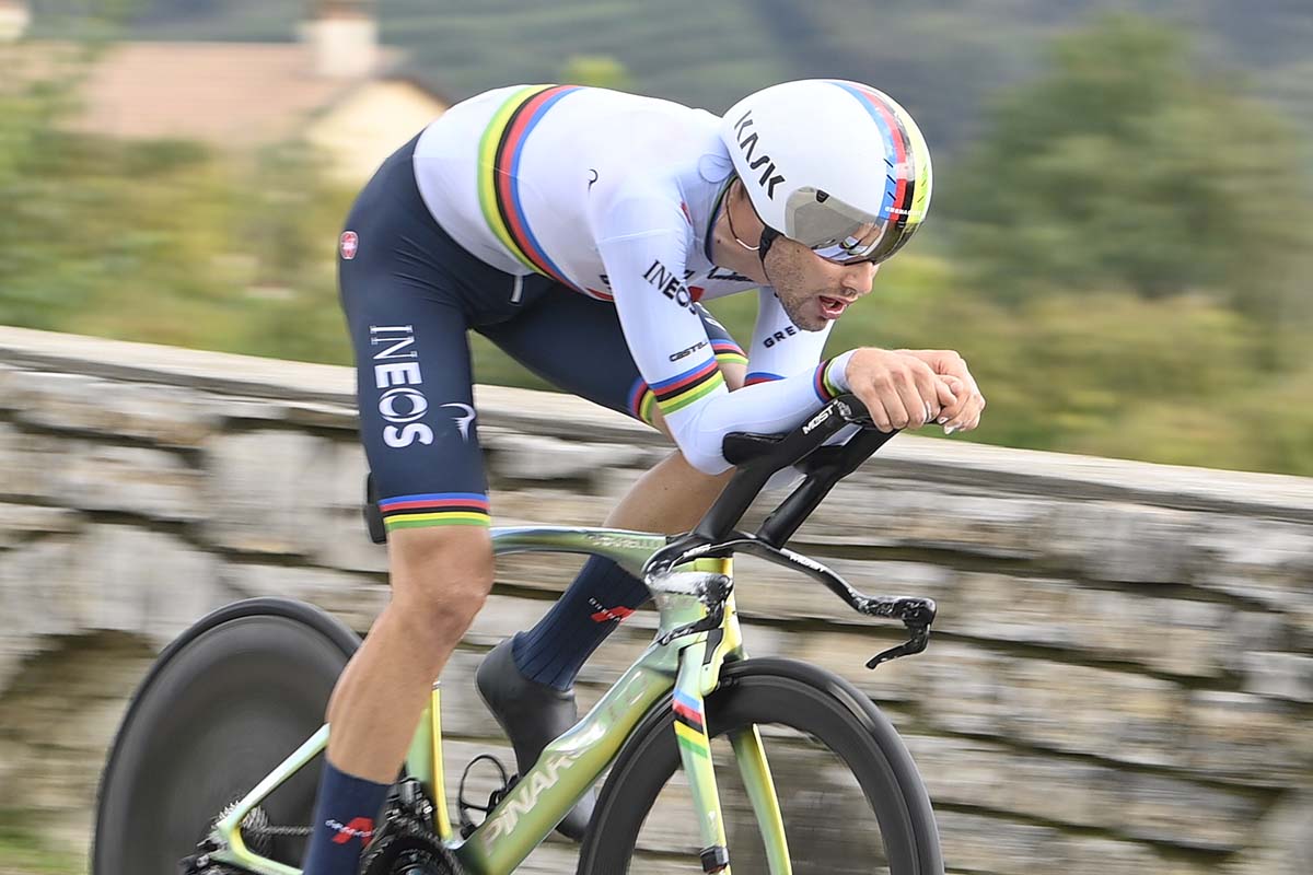 Filippo Ganna vincitore della 14esima tappa, cronometro Conegliano-Valdobbiadene del Giro d'Italia 2020 (foto LaPresse)