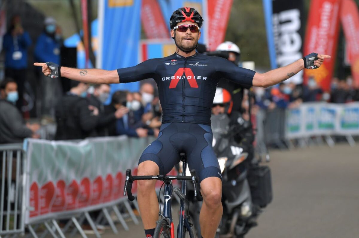 Filippo Ganna vince la quarta tappa della Étoile de Bessèges 2021 (foto Ineos Grenadiers)