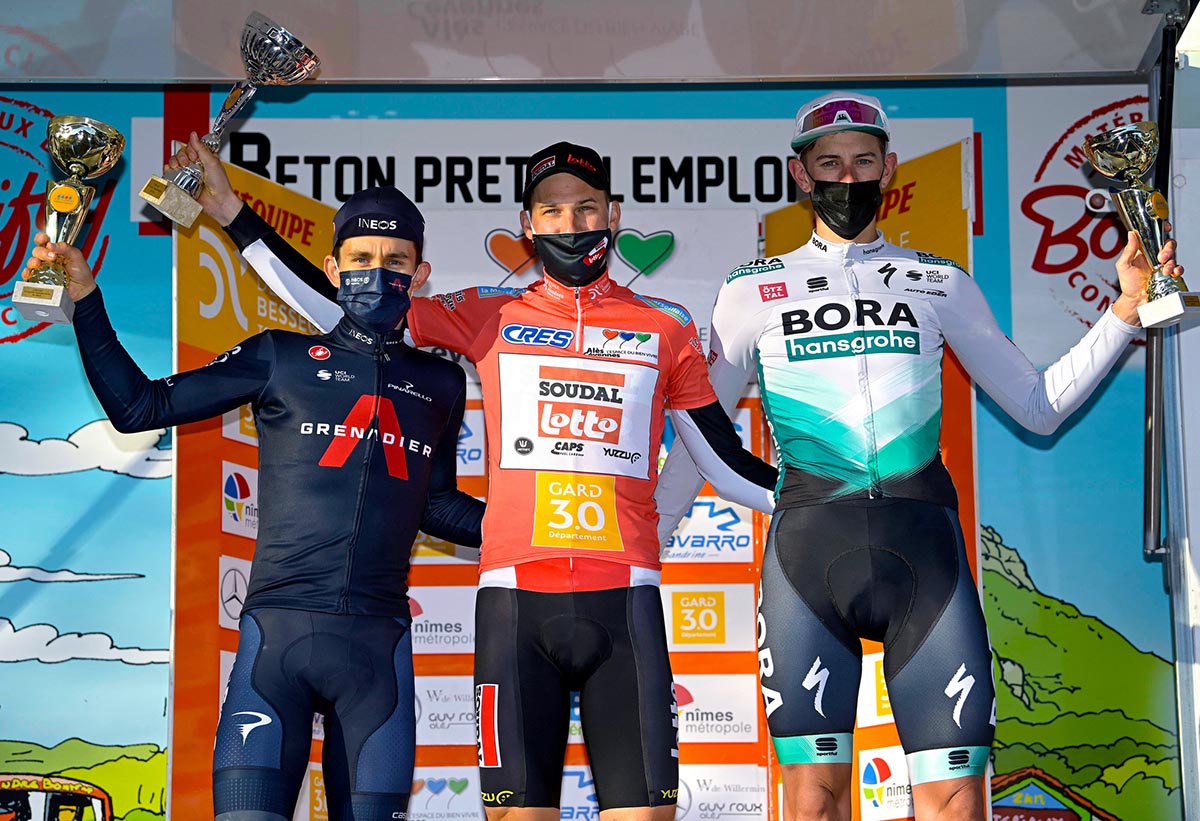 Il podio finale dell'Etoile de Besseges 2021 vinta da Tim Wellens (foto BettiniPhoto)