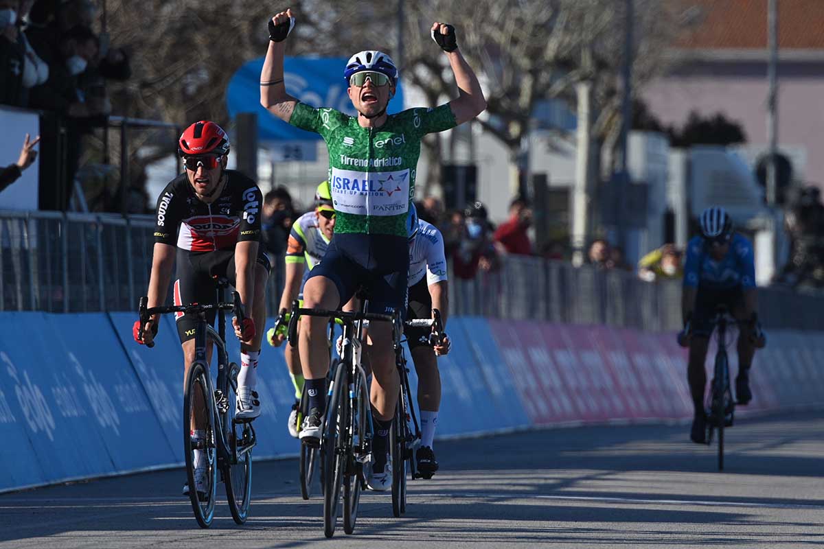 Mads Würtz Schmidt vince la sesta tappa della Tirreno-Adriatico 2021 (foto LaPresse)