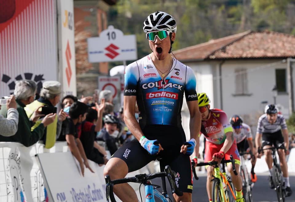 Juan Ayuso vince la seconda tappa del Giro di Romagna per Dante Alighieri 2021 (foto IsolaPress)