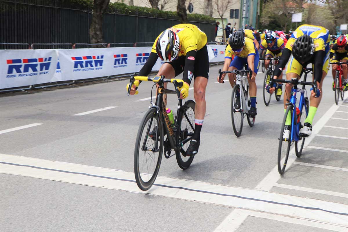 Mattia Maioli vince la gara Allievi di Riccione
