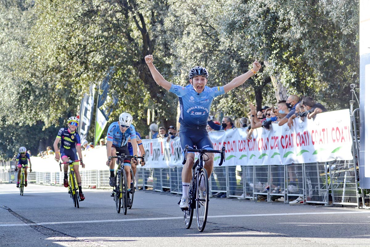 Simone Gualdi vince il Liberazione Allievi a Roma (foto Bit&Led)