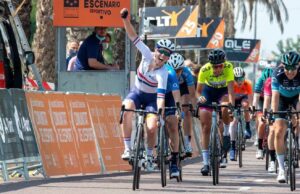 Alice Barnes vince la terza tappa della Setmana Valenciana