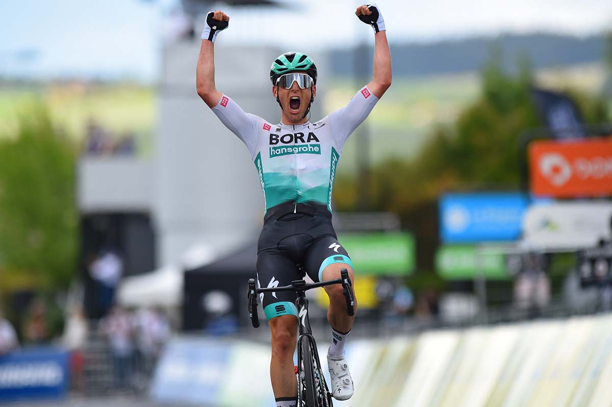Lukas Postlberger vince la seconda tappa del Criterium du Dauphine 2021 (foto BettiniPhoto)