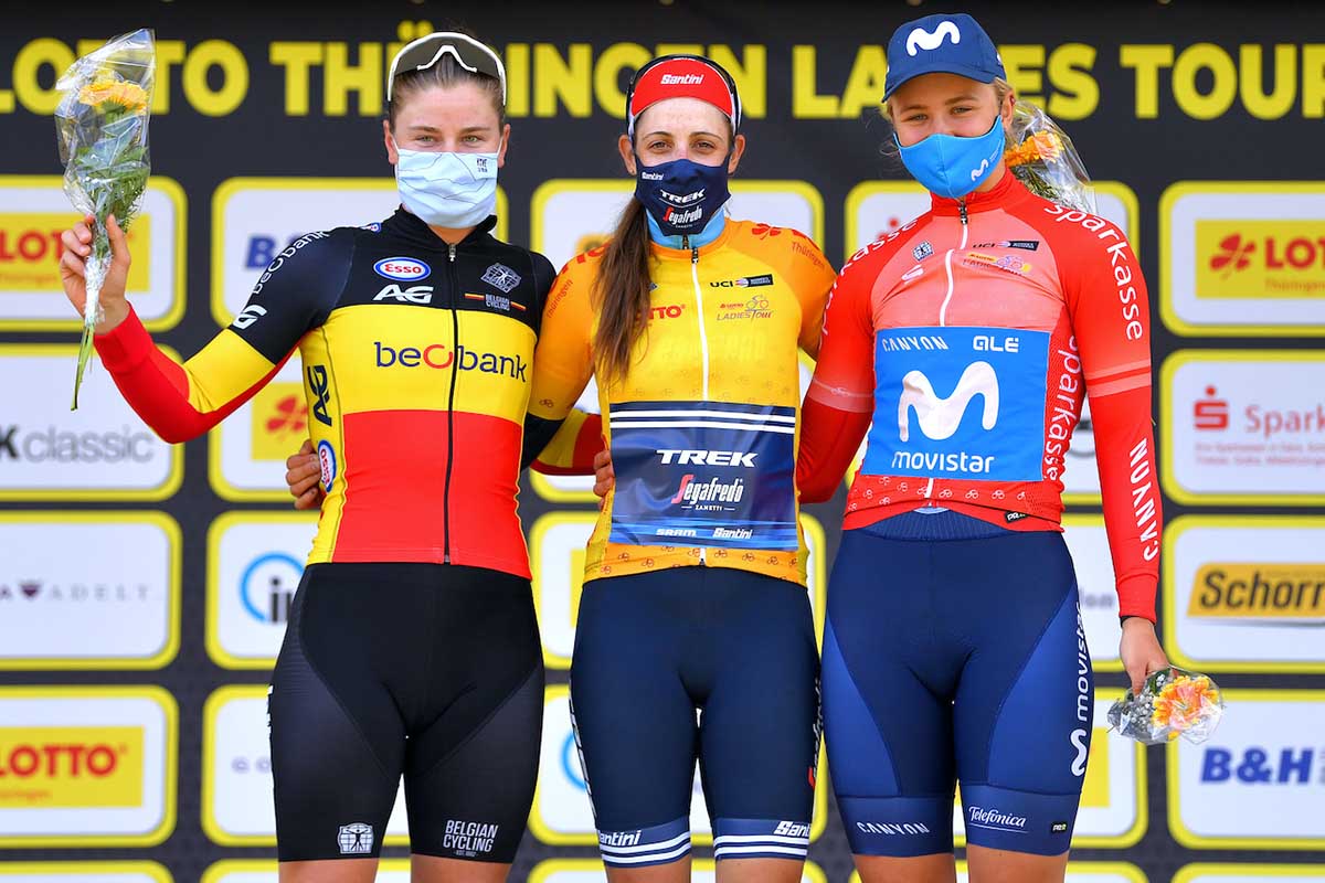 Il podio finale del Lotto Thüringen Ladies Tour 2021 vinto da Lucinda Brand (foto Getty Images)