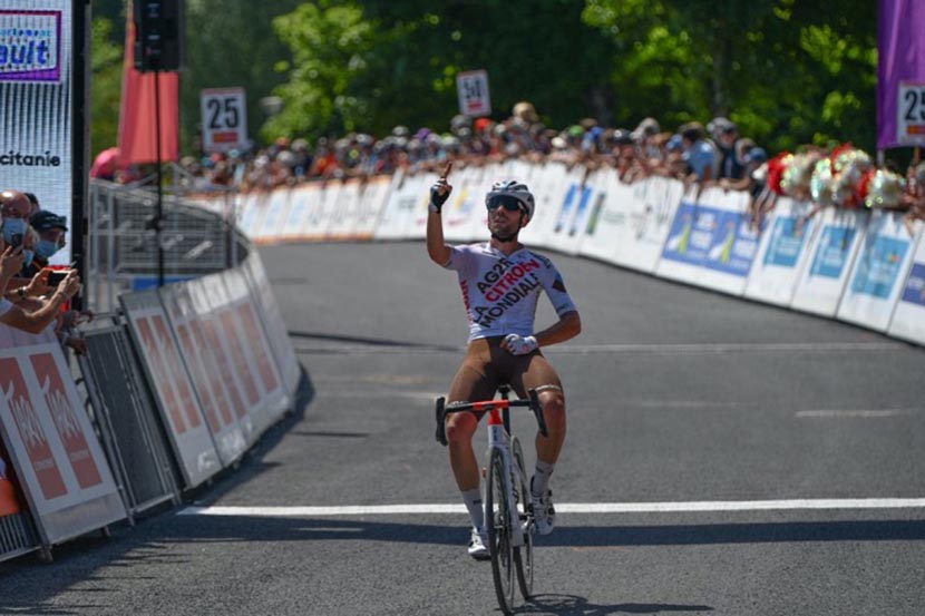 Andrea Vendrame vince la prima tappa della Route d'Occitanie (foto Aubin Lipke - Route d'Occitanie - La Dépêche du Midi)