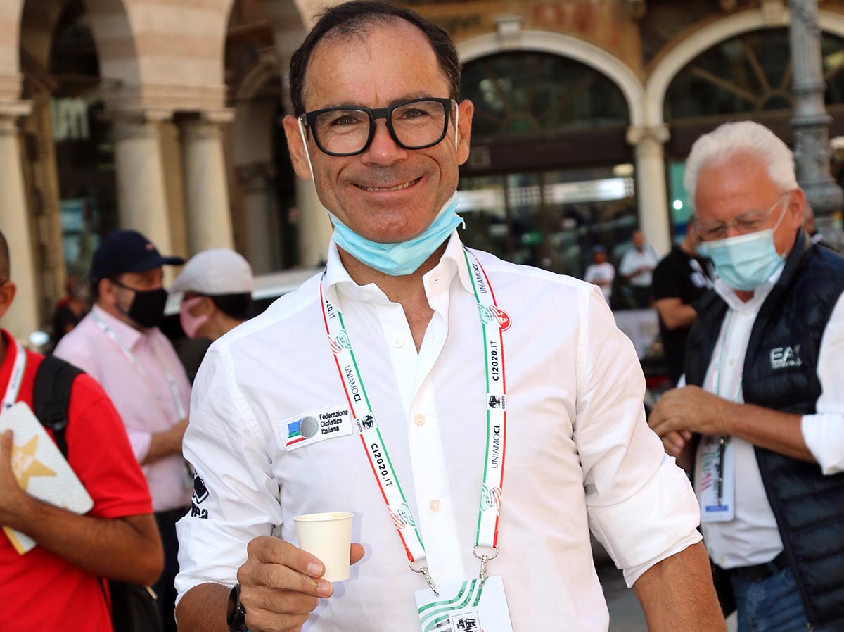 Il CT azzurro Davide Cassani (foto Photobicicailotto)