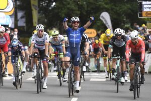 Mark Cavendish vince la quarta tappa del Tour de France 2021 (foto ASO)